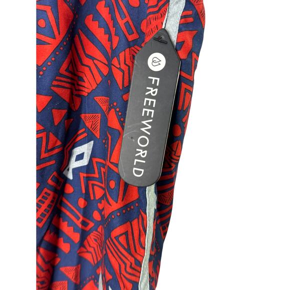 Zumiez Free World TIKI Red Navy & Gray Print Board Shorts Men's Size 34 NEW $40 - Picture 3 of 6
